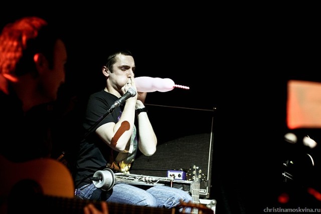 ����, 2010